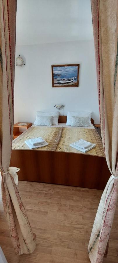 Milijana Apartments Rab Раб Экстерьер фото